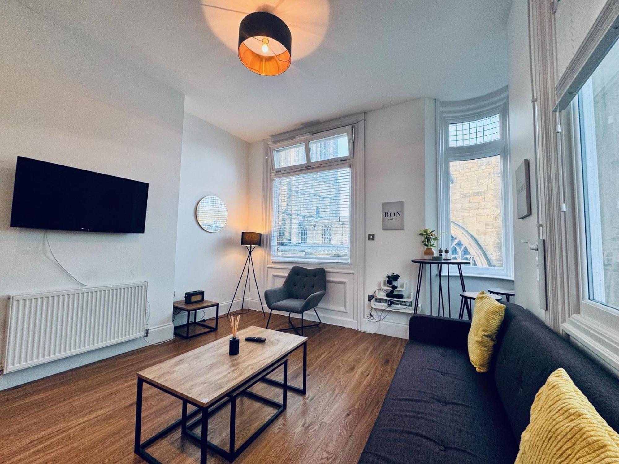 Keep Hideaway By Week2week Apartment *